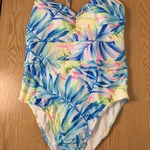 New Venus 1pc Tropical 🌴 Print Swimsuit Size 14